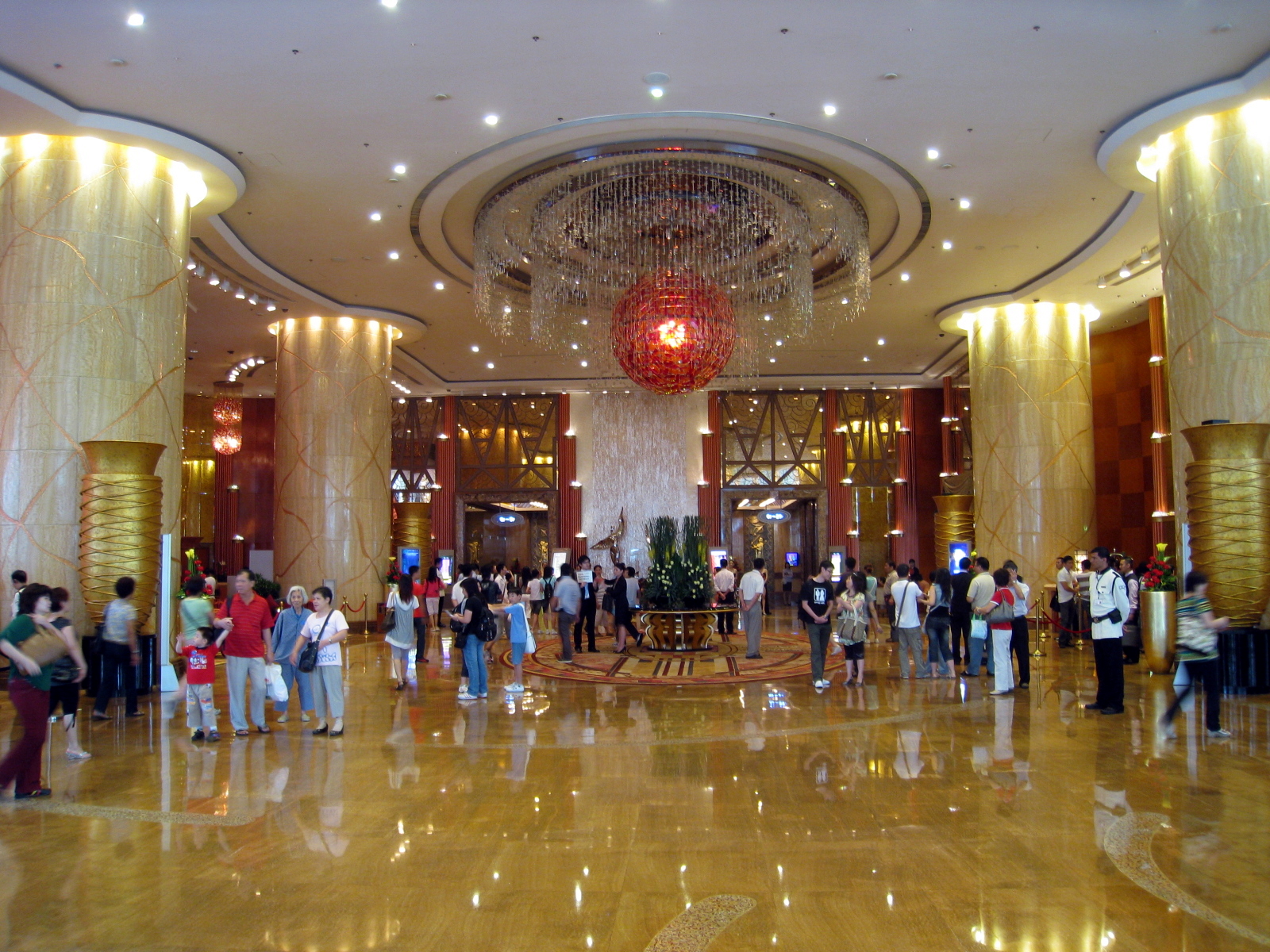 Macau StarWorld Hotel Lobby